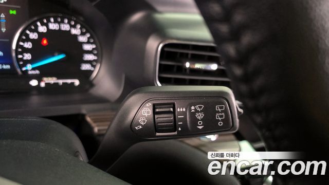 Ford Explorer (VI) 2.3 LimIted 4WD 2021 — фото 20
