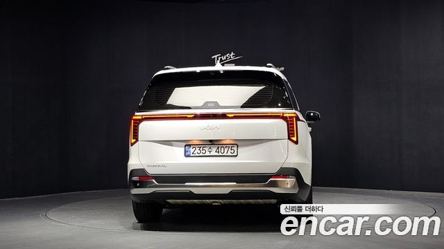 Kia Carnival (IV) Diesel 9-Seater Signature 2025 — фото 4