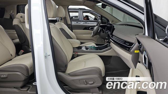 Kia Carnival (IV) Diesel 9-Seater Signature 2025 — фото 11