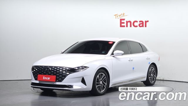 Hyundai Grandeur (IG) 2.5 Premium 2022 — фото 1