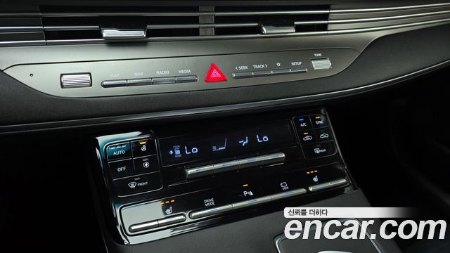 Hyundai Grandeur (IG) 2.5 Premium 2022 — фото 18