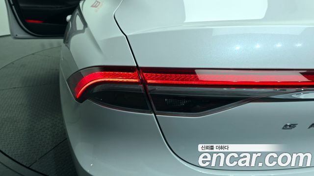 Hyundai Grandeur (IG) 2.5 Premium 2022 — фото 23