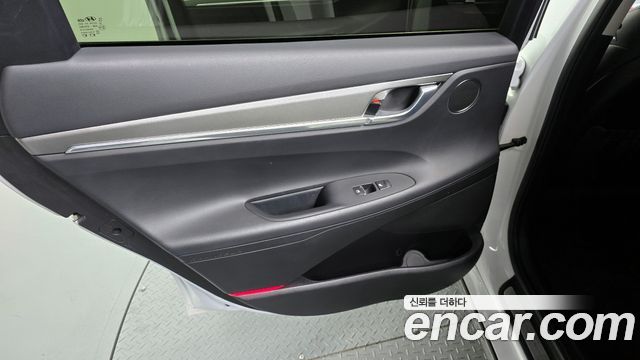 Hyundai Grandeur (IG) 2.5 Premium 2022 — фото 25