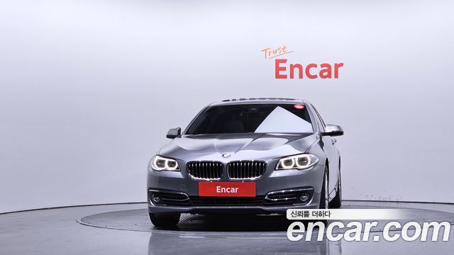 BMW 5 Series (F10) 528i Luxury Plus 2016 — фото 3