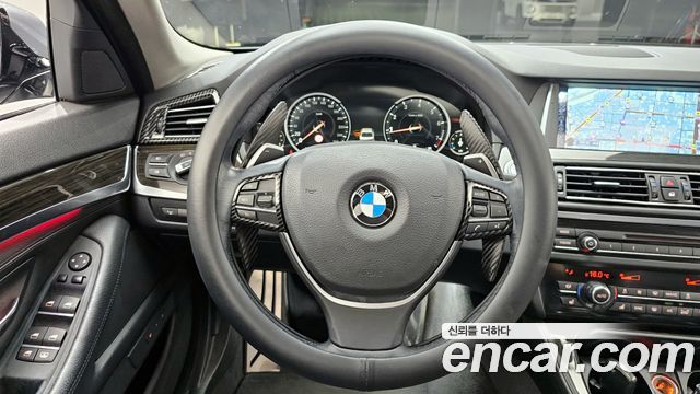 BMW 5 Series (F10) 528i Luxury Plus 2016 — фото 13