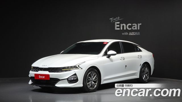 Kia K5 (III) 2.0 Noblesse 2022 — фото 1