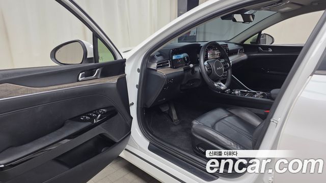 Kia K5 (III) 2.0 Noblesse 2022 — фото 10
