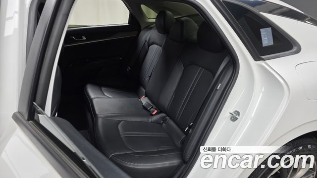 Kia K5 (III) 2.0 Noblesse 2022 — фото 12