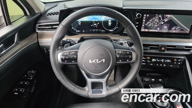 Kia K5 (III) 2.0 Noblesse 2022 — фото 14