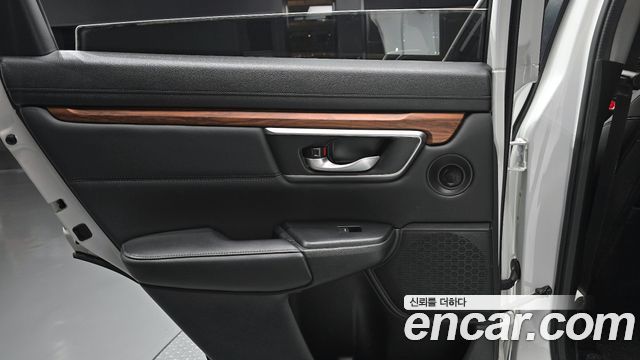 Honda CR-V (V) 1.5 EX-L 2WD 2019 — фото 25