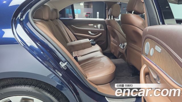 Mercedes-Benz E-Class (W213) E300 Exclusive 2019 — фото 12