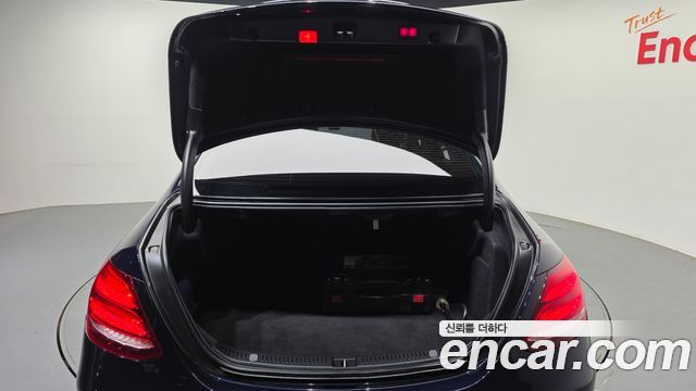 Mercedes-Benz E-Class (W213) E300 Exclusive 2019 — фото 20