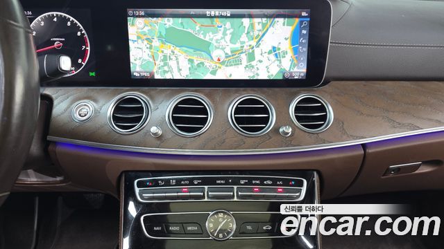 Mercedes-Benz E-Class (W213) E300 Exclusive 2019 — фото 27