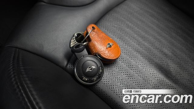 MINI Cooper D Standard 2nd 2013 — фото 17