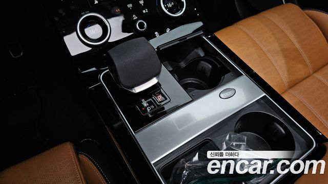 Land Rover Range Rover Velar 3.0 P400 R-Dynamic HSE 2021 — фото 9
