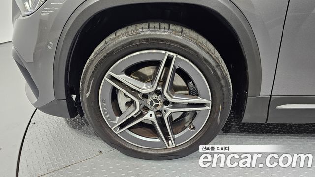Mercedes-Benz GLA-Class (H247) GLA250 4MATIC 2023 — фото 5