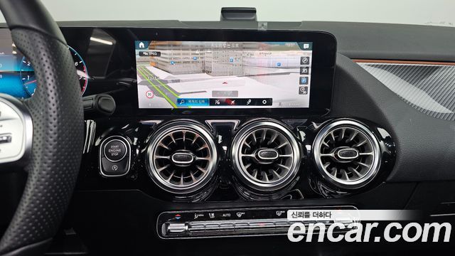 Mercedes-Benz GLA-Class (H247) GLA250 4MATIC 2023 — фото 17
