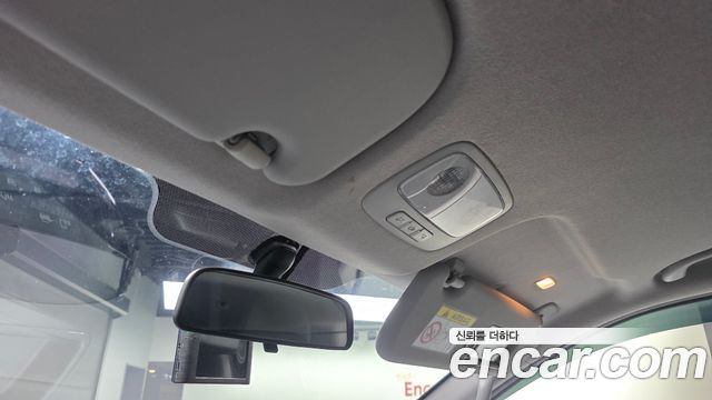 Hyundai Grand Starex Van 5-Seater Modern 2021 — фото 19