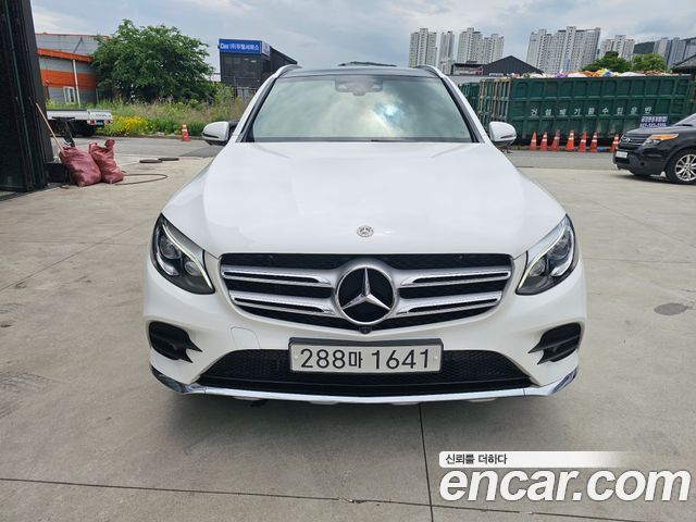 Mercedes-Benz GLC-Class (X253) GLC300 4MATIC AMG Line 2019 — фото 2