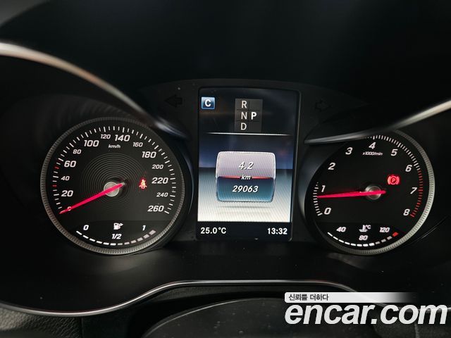 Mercedes-Benz GLC-Class (X253) GLC300 4MATIC AMG Line 2019 — фото 19
