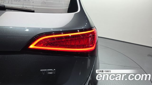 Audi SQ5 3.0 TDI Quattro 8R 2015 — фото 23