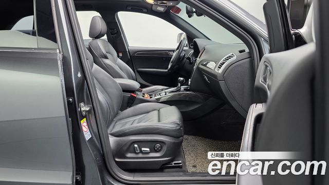 Audi SQ5 3.0 TDI Quattro 8R 2015 — фото 26