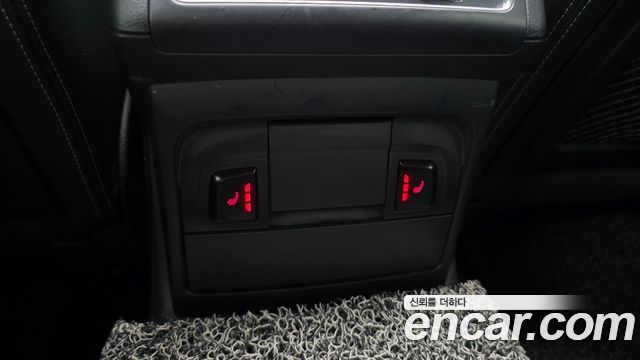 Audi SQ5 3.0 TDI Quattro 8R 2015 — фото 27
