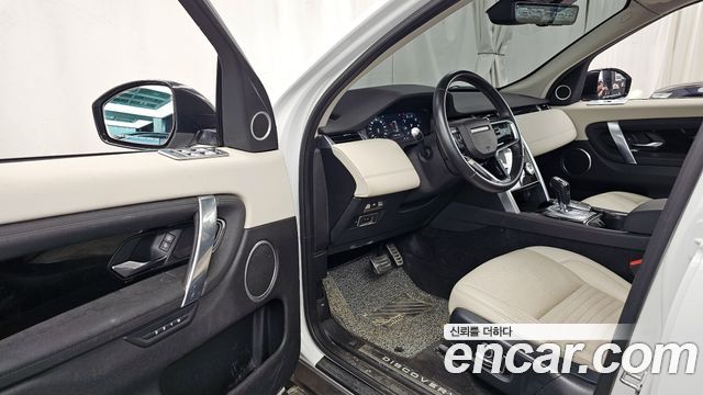 Land Rover Discovery Sport (II) P250 SE 2022 — фото 10