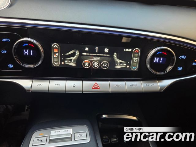 Genesis GV70 2.5T Gasoline 2WD 2022 — фото 23
