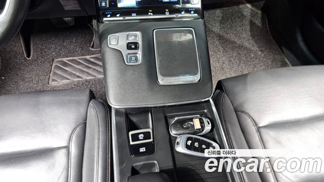 Hyundai Grandeur (IG) 2.5 Premium Choice 2021 — фото 9