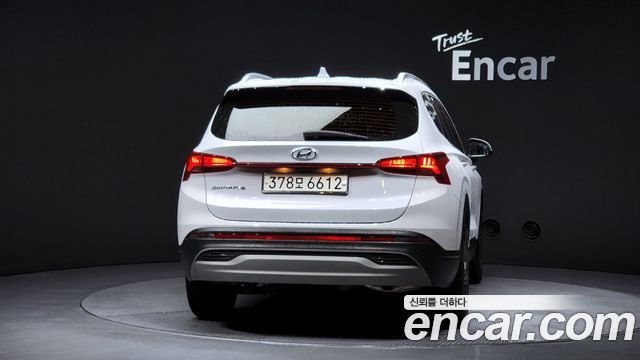 Hyundai Santa Fe Diesel 2.2 2WD Prestige 2022 — фото 4