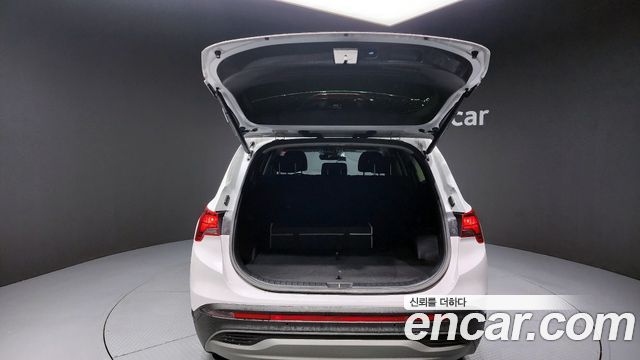 Hyundai Santa Fe Diesel 2.2 2WD Prestige 2022 — фото 20