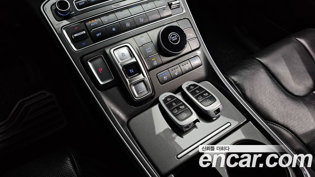 Hyundai Santa Fe Gasoline 2.5T 2WD Prestige 2021 — фото 9