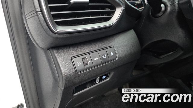 Hyundai Santa Fe Gasoline 2.5T 2WD Prestige 2021 — фото 18