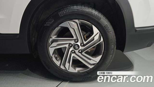 Hyundai Santa Fe Gasoline 2.5T 2WD Prestige 2021 — фото 21