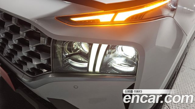 Hyundai Santa Fe Gasoline 2.5T 2WD Prestige 2021 — фото 22