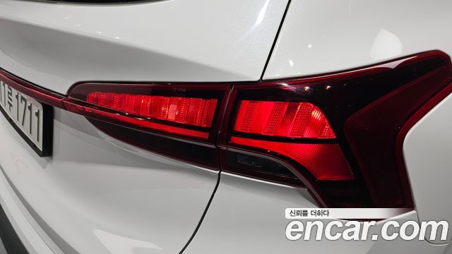 Hyundai Santa Fe Gasoline 2.5T 2WD Prestige 2021 — фото 23