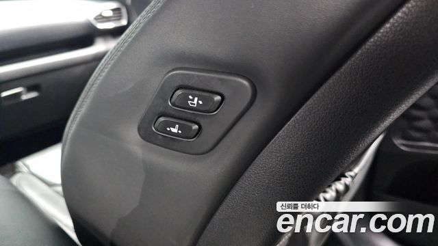 Hyundai Santa Fe Gasoline 2.5T 2WD Prestige 2021 — фото 27