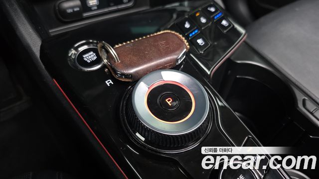 Kia Sportage (V) Gasoline 1.6 Turbo 2WD Signature 2022 — фото 9