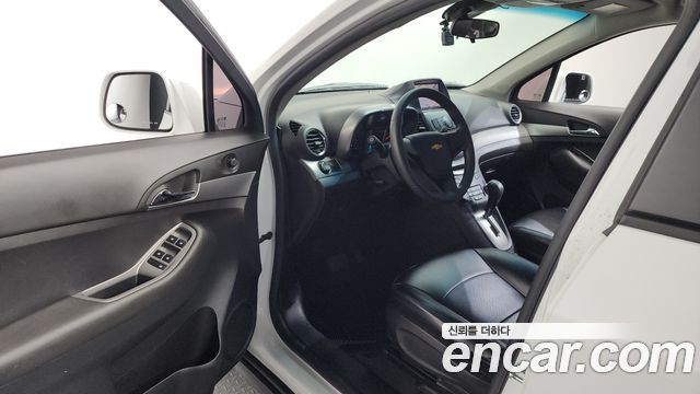 Chevrolet Orlando 2.0 Diesel LS Deluxe 2012 — фото 10