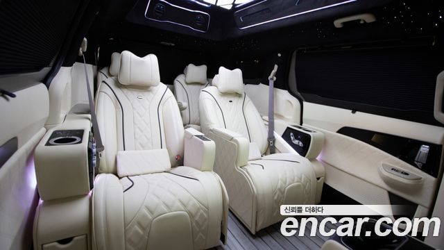 Kia Carnival (IV) Gasoline 9-Seater Hi Limousine (7-seater Limousine(Special vehicle) 2026 — фото 8