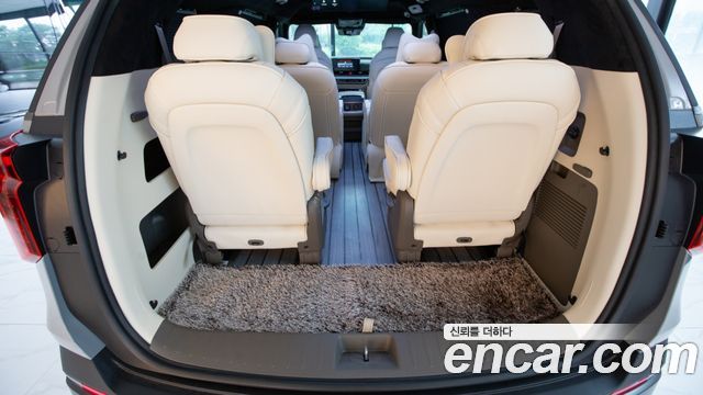 Kia Carnival (IV) Gasoline 9-Seater Hi Limousine (7-seater Limousine(Special vehicle) 2026 — фото 23
