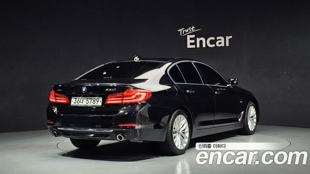 BMW 5 Series (G30) 530i xDrive Luxury Plus 2018 — фото 2