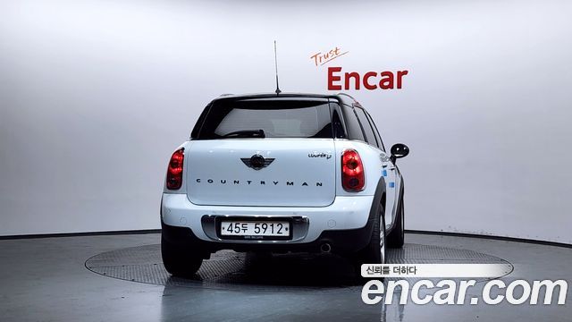 MINI Cooper D Countryman Standard 1st 2015 — фото 4