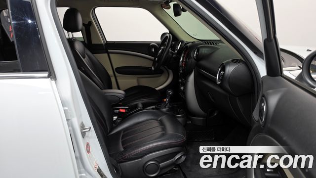 MINI Cooper D Countryman Standard 1st 2015 — фото 15