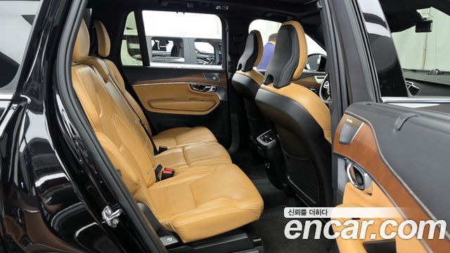 Volvo XC90 (II) D5 Inscription 2019 — фото 12