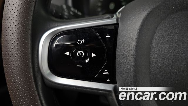 Volvo XC90 (II) D5 Inscription 2019 — фото 35