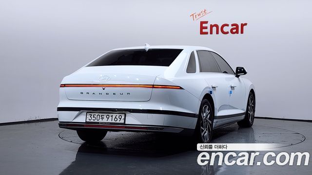Hyundai Grandeur (GN7) 3.5 LPG 2WD Premium 2023 — фото 2