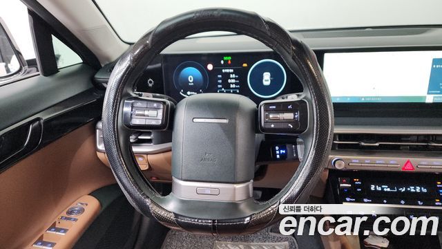 Hyundai Grandeur (GN7) 3.5 LPG 2WD Premium 2023 — фото 13