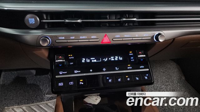 Hyundai Grandeur (GN7) 3.5 LPG 2WD Premium 2023 — фото 18